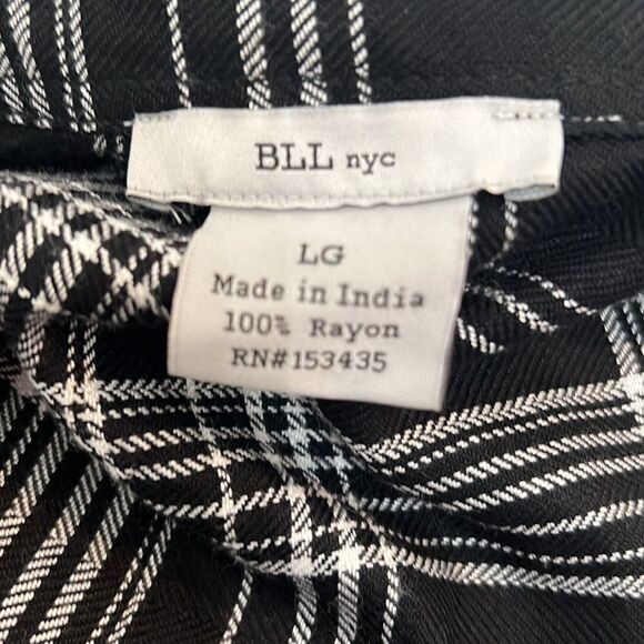BLL Nyc Woman’s Large Black White Plaid Dress Button Front Tie Belt Pocket New - Picture 10 of 11